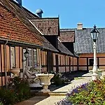 Otel Skrobelev Gods Manor House 4*