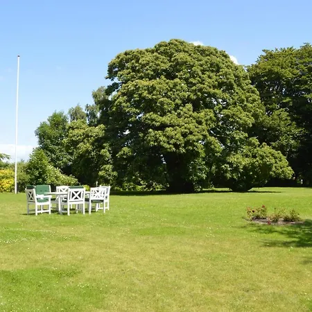 Skrøbelev Gods Manor House 4* Rudkøbing