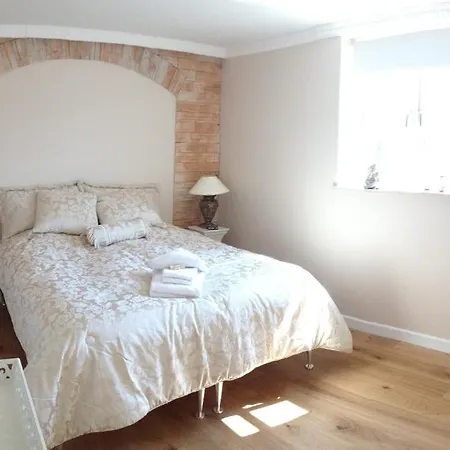 Skrøbelev Gods Manor House 4* Rudkøbing