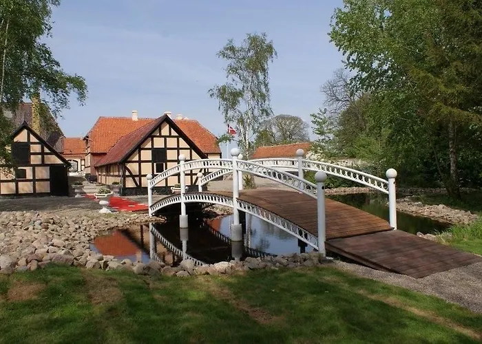 Hotel Skrobelev Gods Manor House 4*