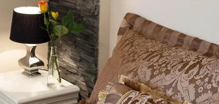 Skrøbelev Gods Manor House