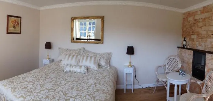 Hotel Skrøbelev Gods Manor House